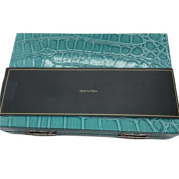 Christian Siriano Domino Set Teal Double Six Pretty Box For 2 To 4 Players - Picture 3 of 14